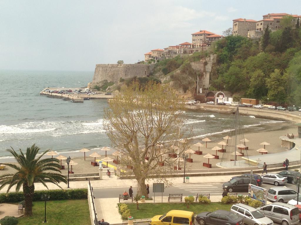 Mala Plaza Bed & Breakfast Ulcinj Exterior foto