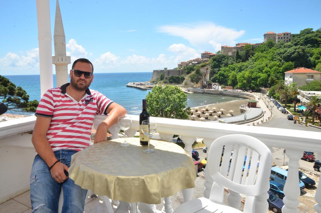 Mala Plaza Bed & Breakfast Ulcinj Exterior foto