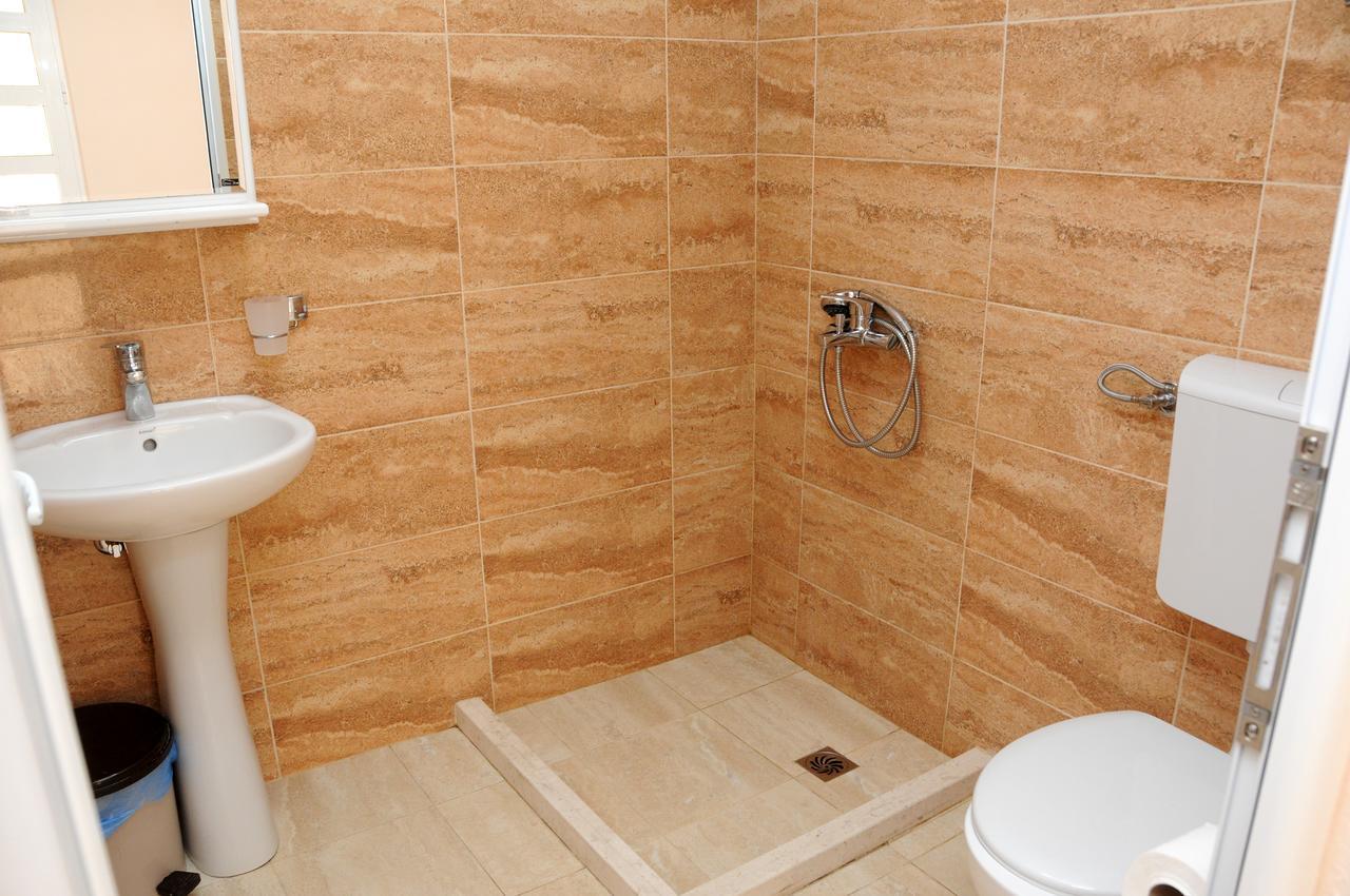 Mala Plaza Bed & Breakfast Ulcinj Exterior foto